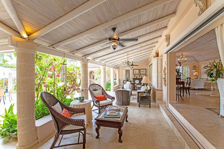 Villa Shangri La