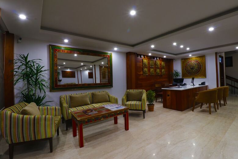Hostal Denzong Shangrila Hotel & Spa