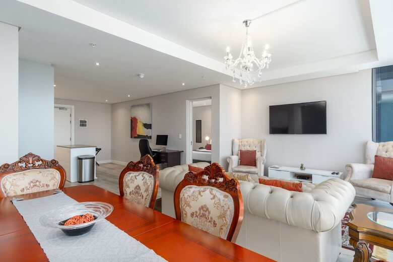 Aparthotel V&a Waterfront Collection - Whosting