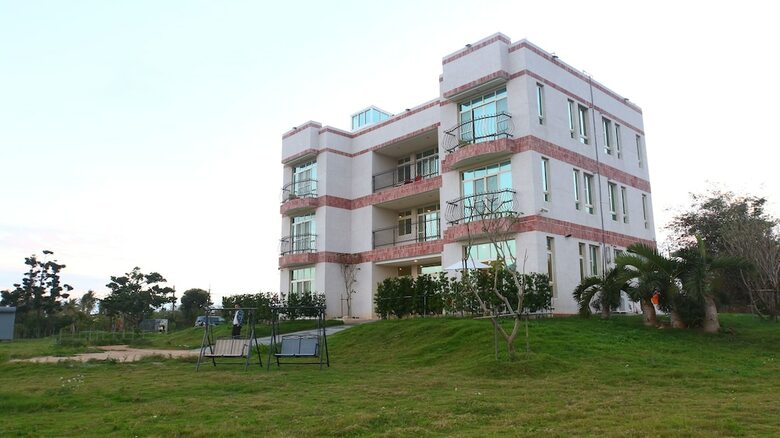 Bed & Breakfast Full Moon Resort