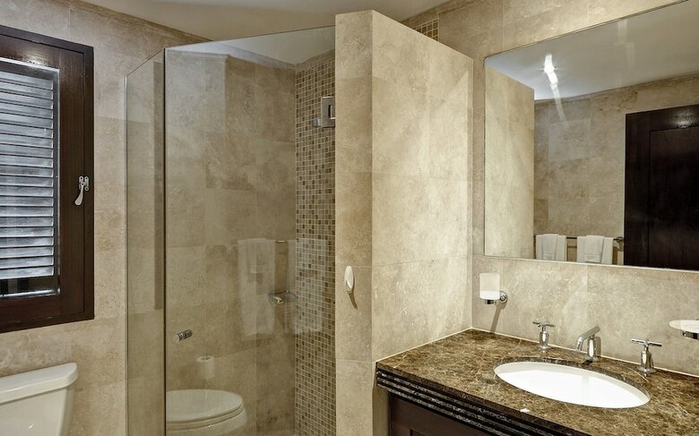 Apartamentos Coral Cove 4
