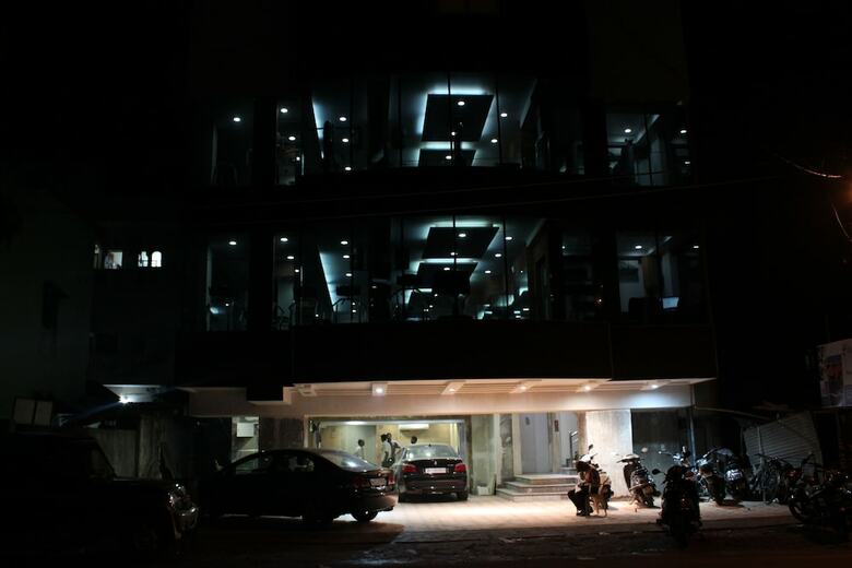 Jk Rooms 103 Loharkars Hotel