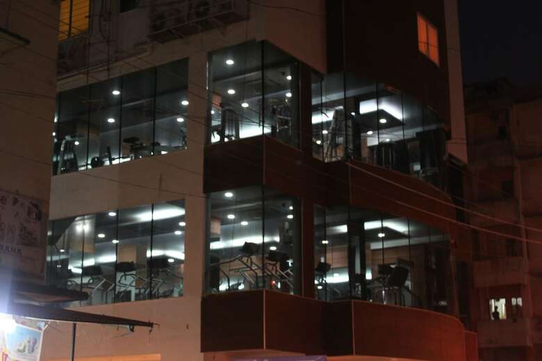 Jk Rooms 103 Loharkars Hotel