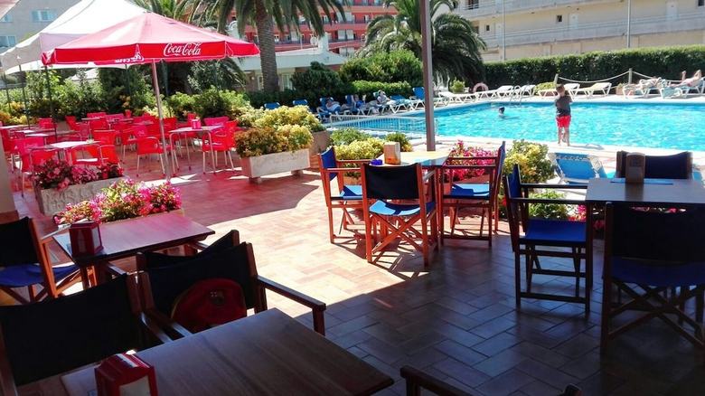 Payet Apartments 6-8 Personas