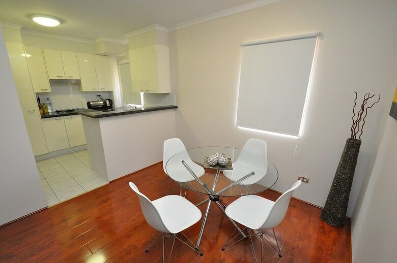 Bal 12 Foy Furnished Apartment