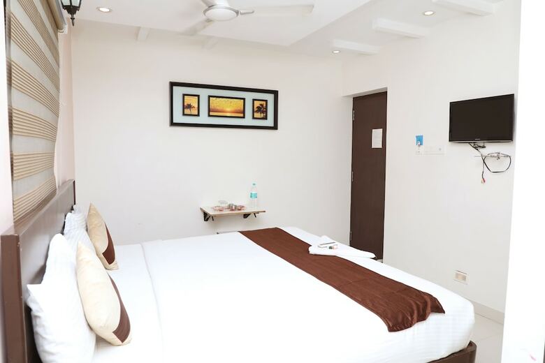Hotel Ulo Rd Tower