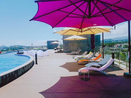 Co-op City Hotel Harborview