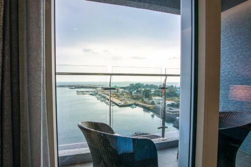 Co-op City Hotel Harborview