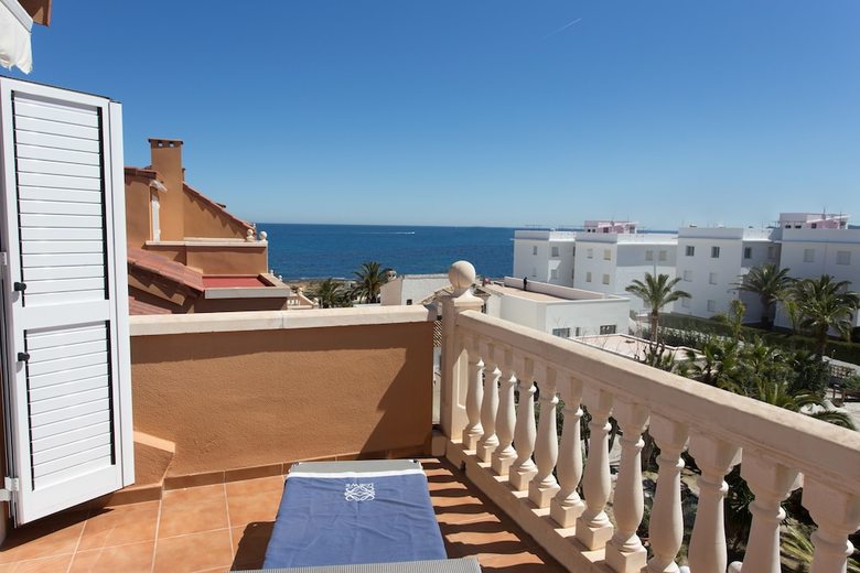 Apartamentos �tico D�plex El Arenal J�vea