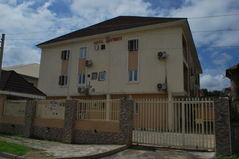 Hotel The Capital Apartments