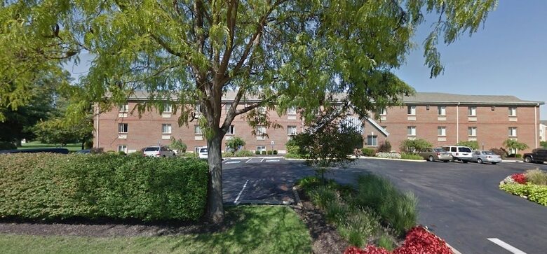 Hotel Host Inn And Suites