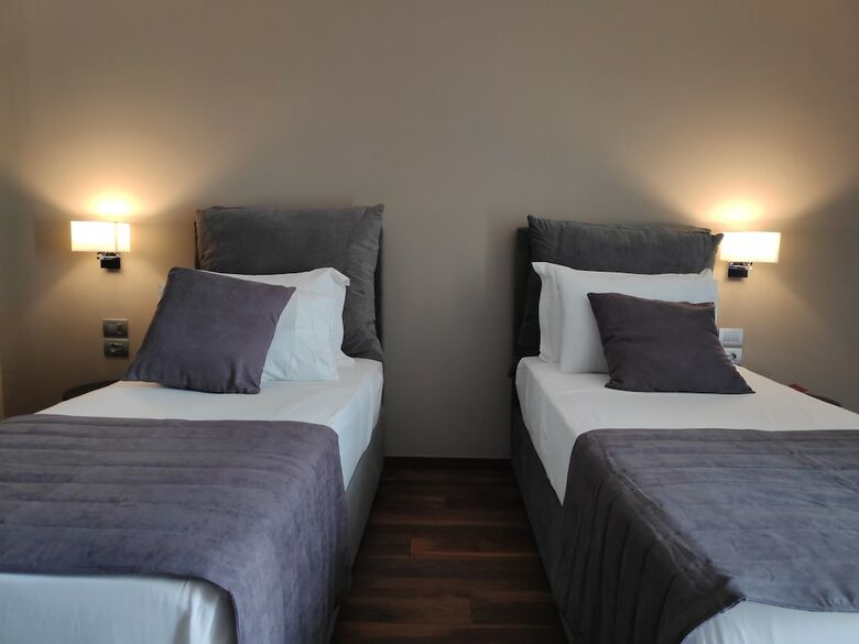 Supreme Hotel & Spa