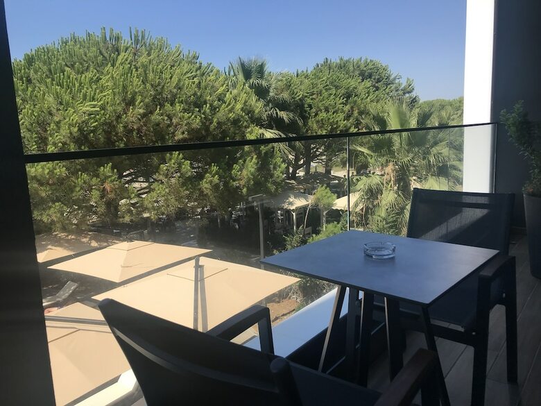 Supreme Hotel & Spa