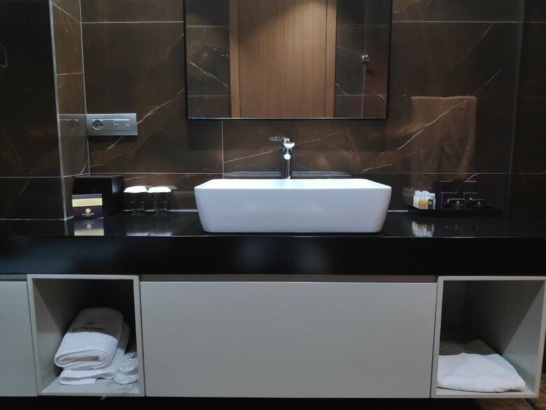 Supreme Hotel & Spa
