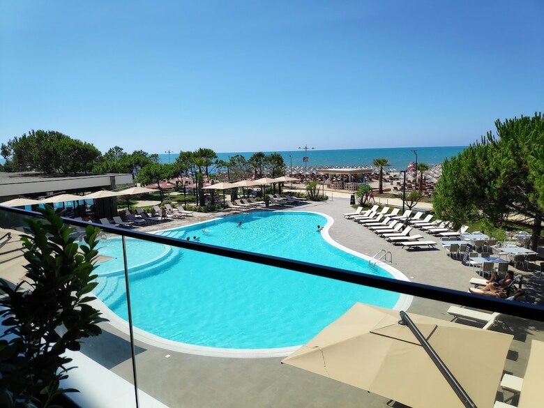 Supreme Hotel & Spa