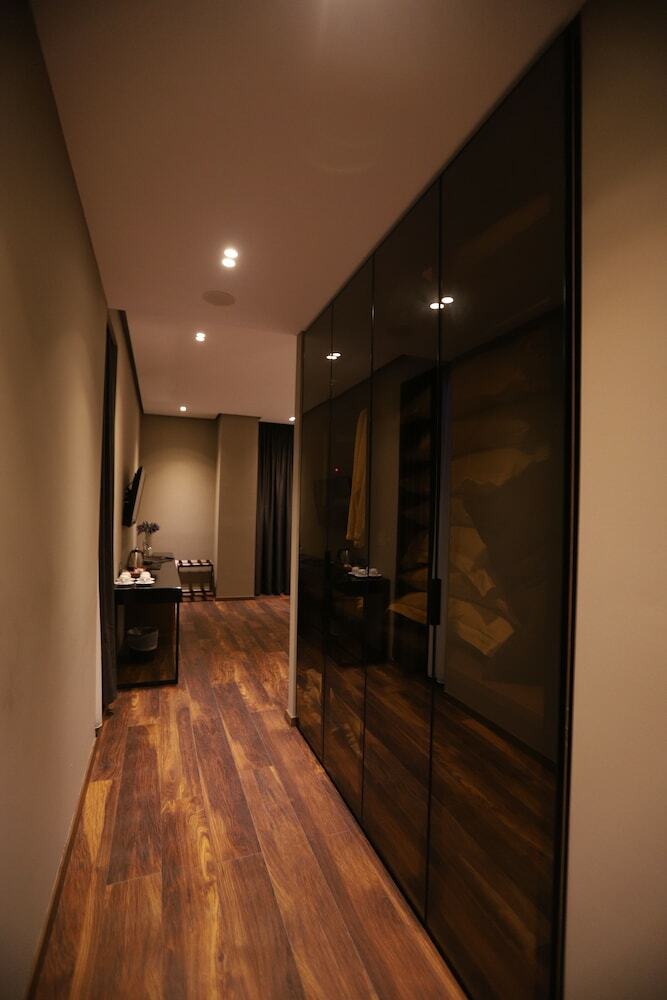 Supreme Hotel & Spa