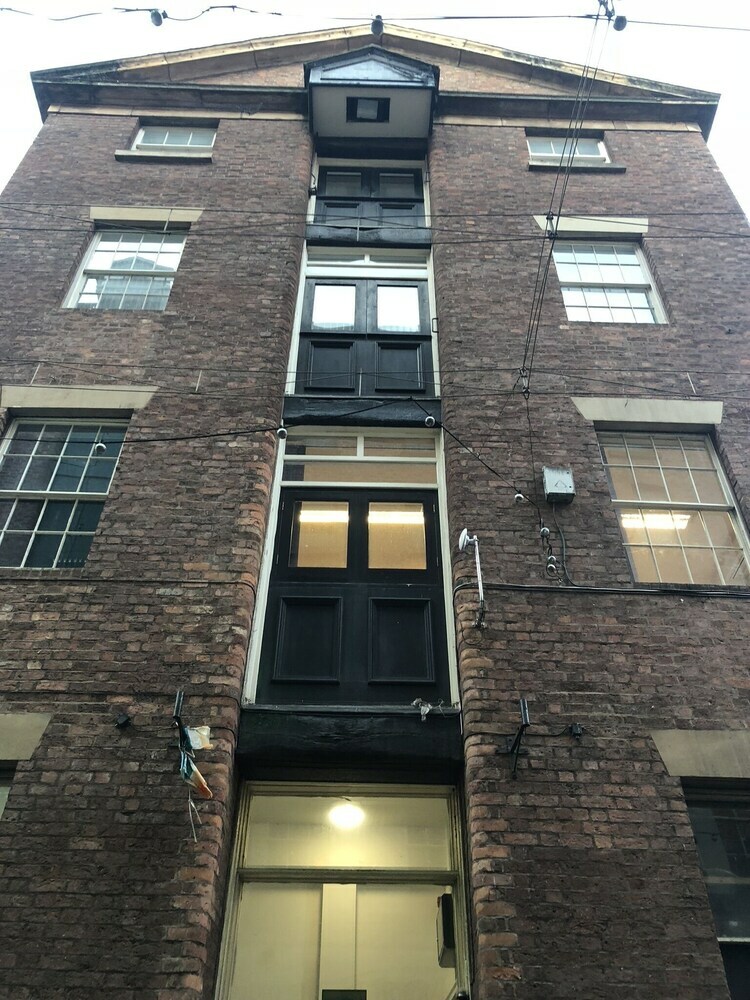 Matthew Street Apart Hotel
