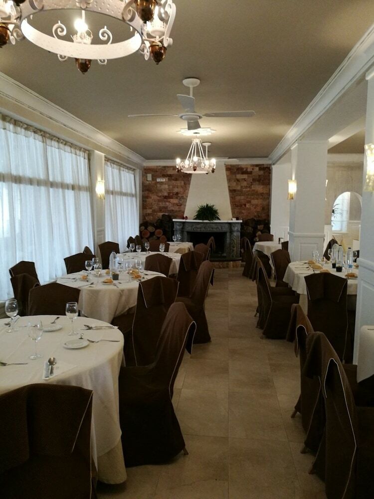Pension Hotel Restaurante Montserrat