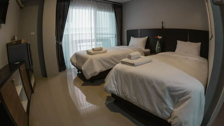 Hotel Step One At Bangkok