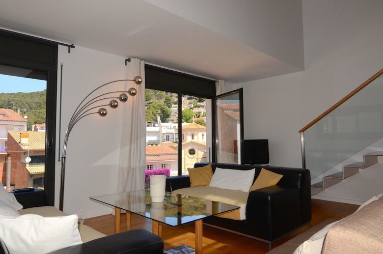 Apartamentos Duplex Esglesia 7 3-4