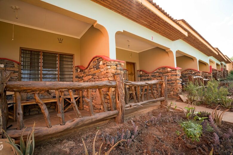Posada Tsavo Lodge Voi