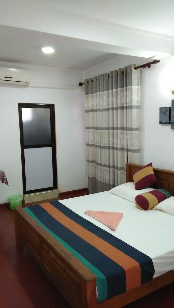Hotel Senora Guest House