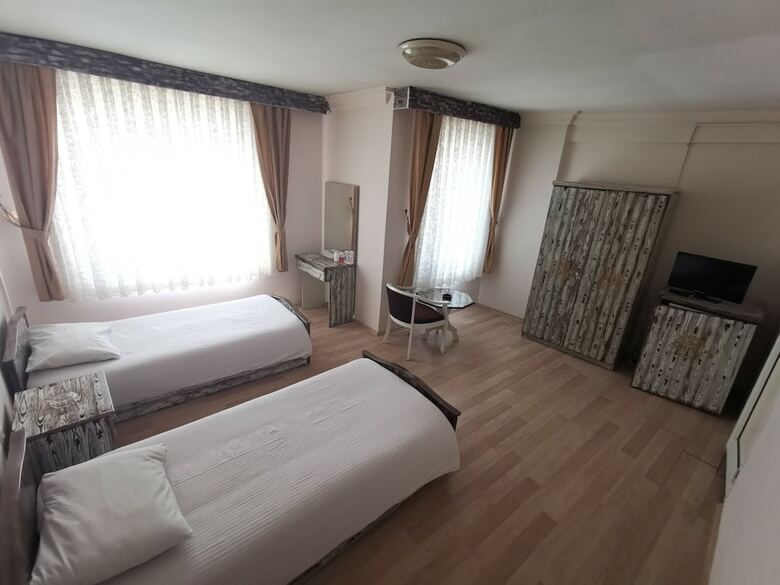 Hotel Saray Otel
