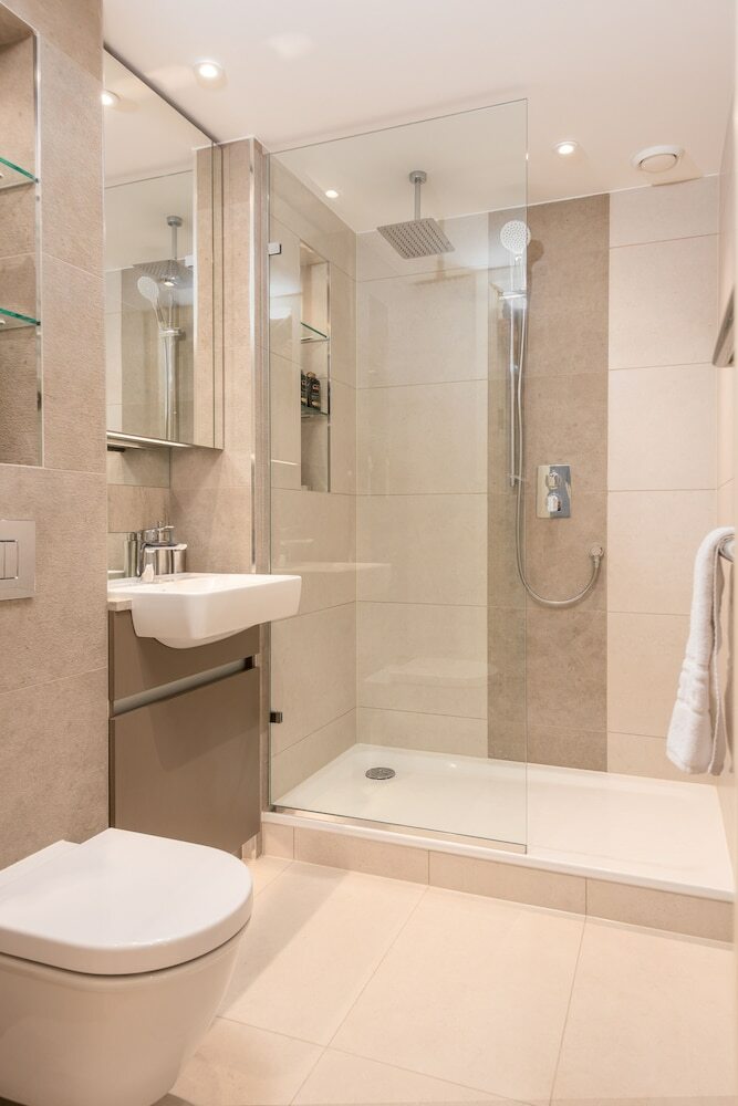 Lt Riverview Apartment East Greenwich
