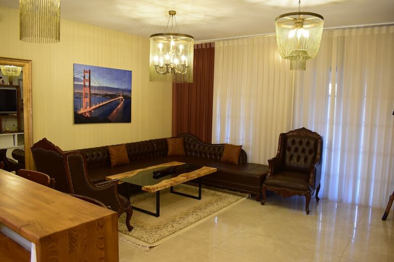 Hotel Paris Luxury Guest House