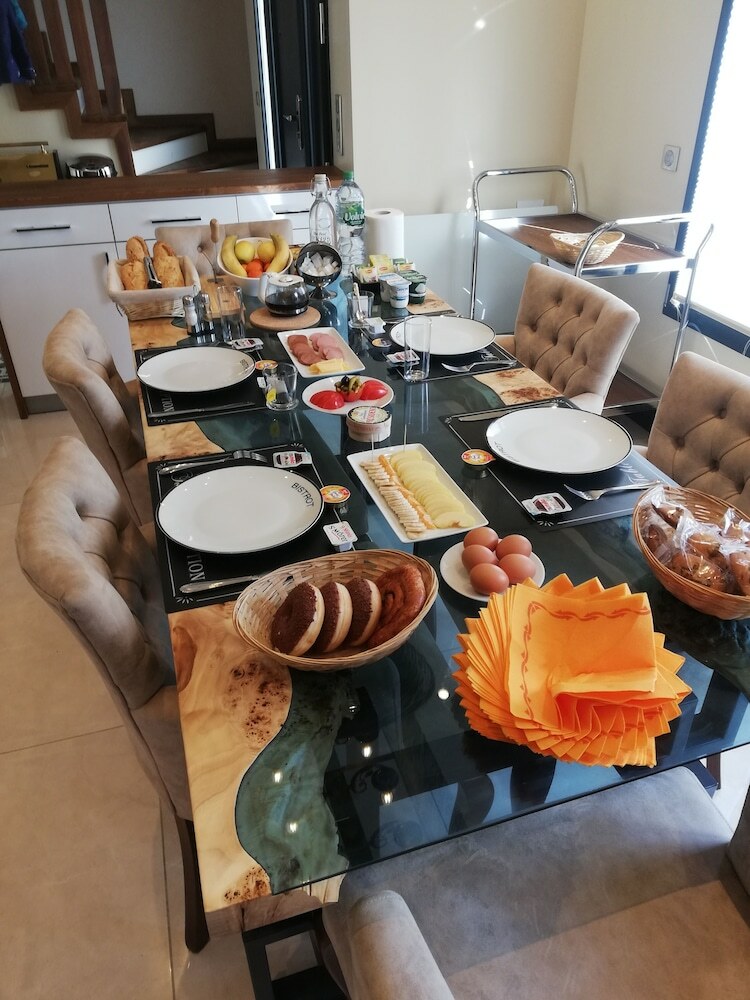 Hotel Paris Luxury Guest House
