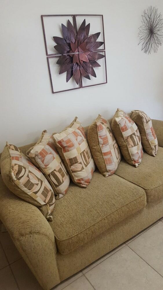 La Cruz de Colon Guest House
