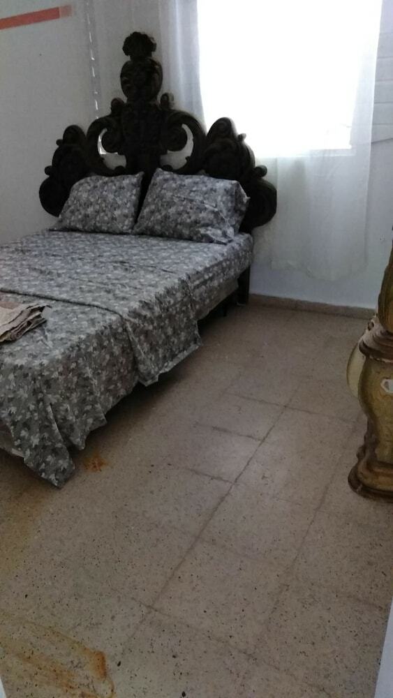 La Cruz de Colon Guest House