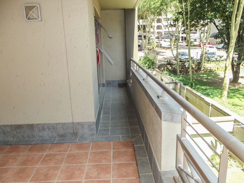 77 Grayston Apartments