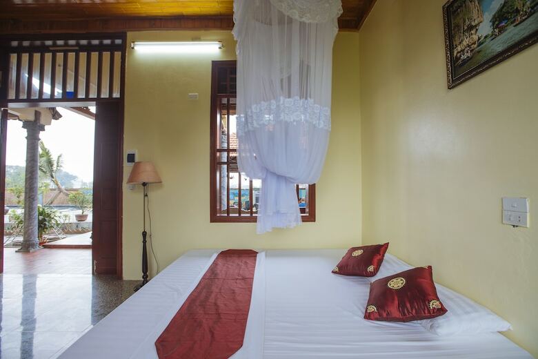 Hostal Hang Mua Homestay - Hostel