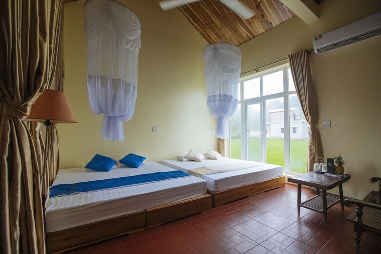 Hostal Hang Mua Homestay - Hostel