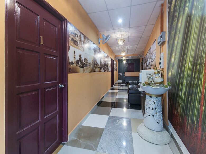 Hotel Oyo 873 Bamboo Inn