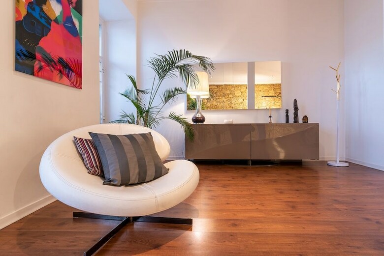 Wide And Modern Apartment In Lisbon