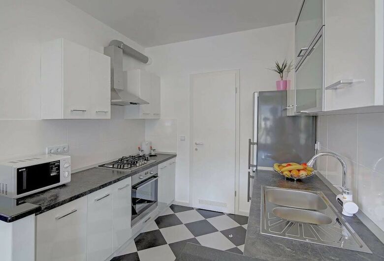 Luka Apartment