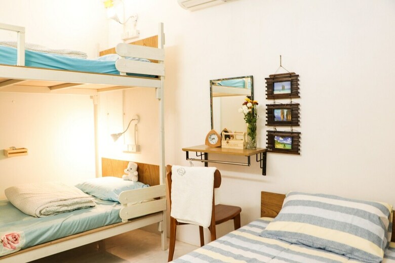 Hostal One Of Us House - Hostel