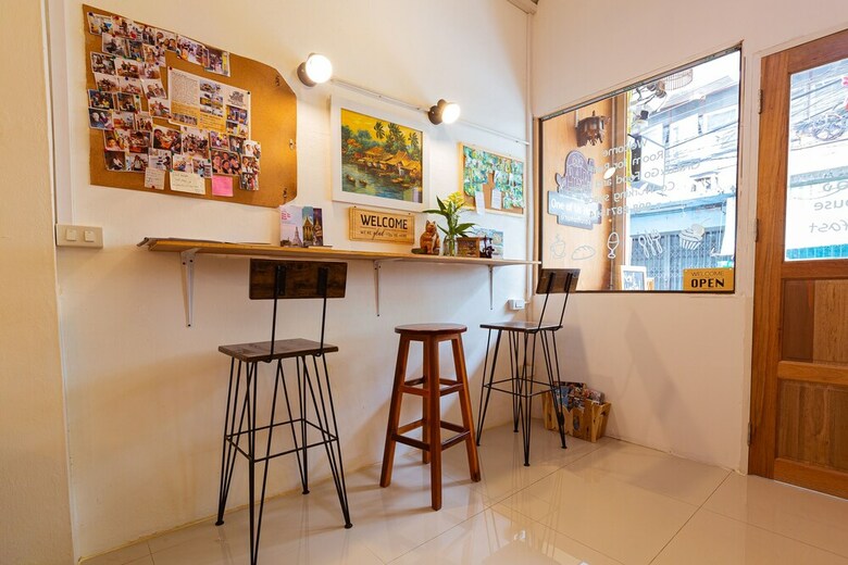 Hostal One Of Us House - Hostel