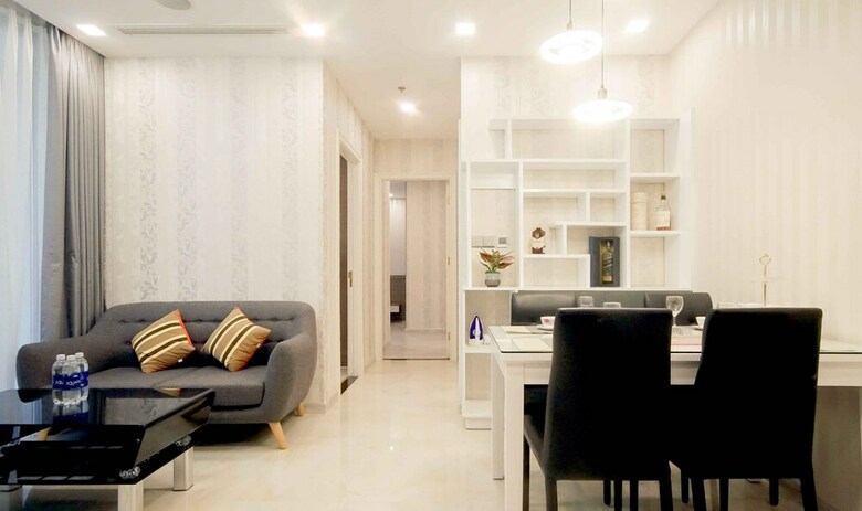 Vinhomes Golden River Luxury Apartment