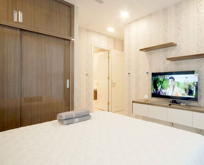 Vinhomes Golden River Luxury Apartment