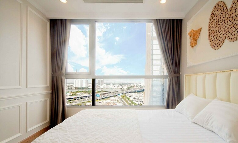 Vinhomes Golden River Luxury Apartment