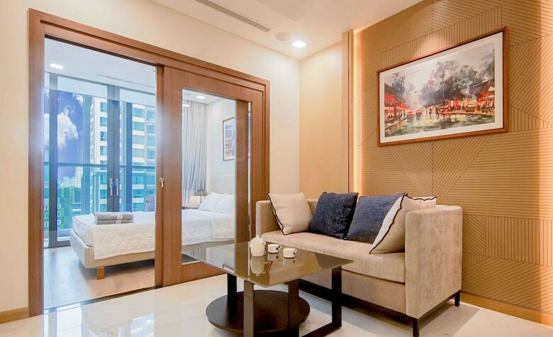 Vinhomes Golden River Luxury Apartment