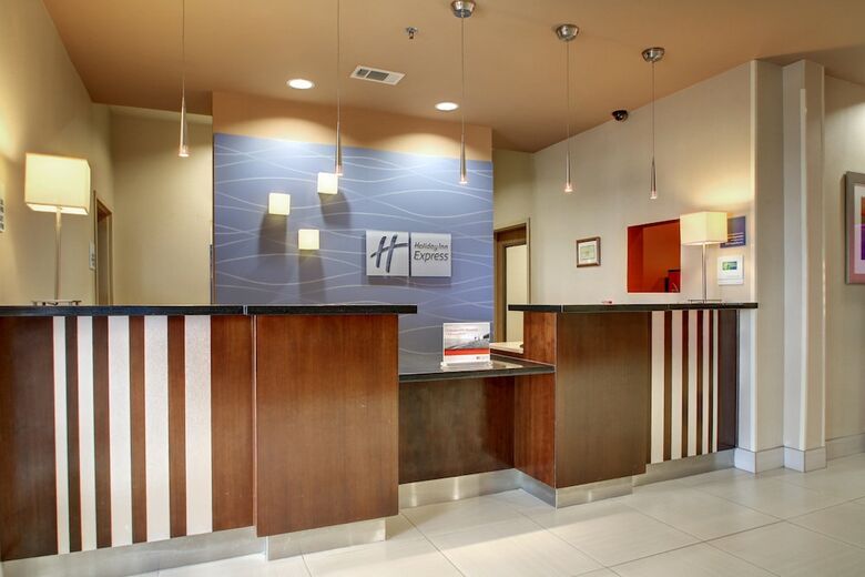 Hotel Holiday Inn Express And Suites Winona North