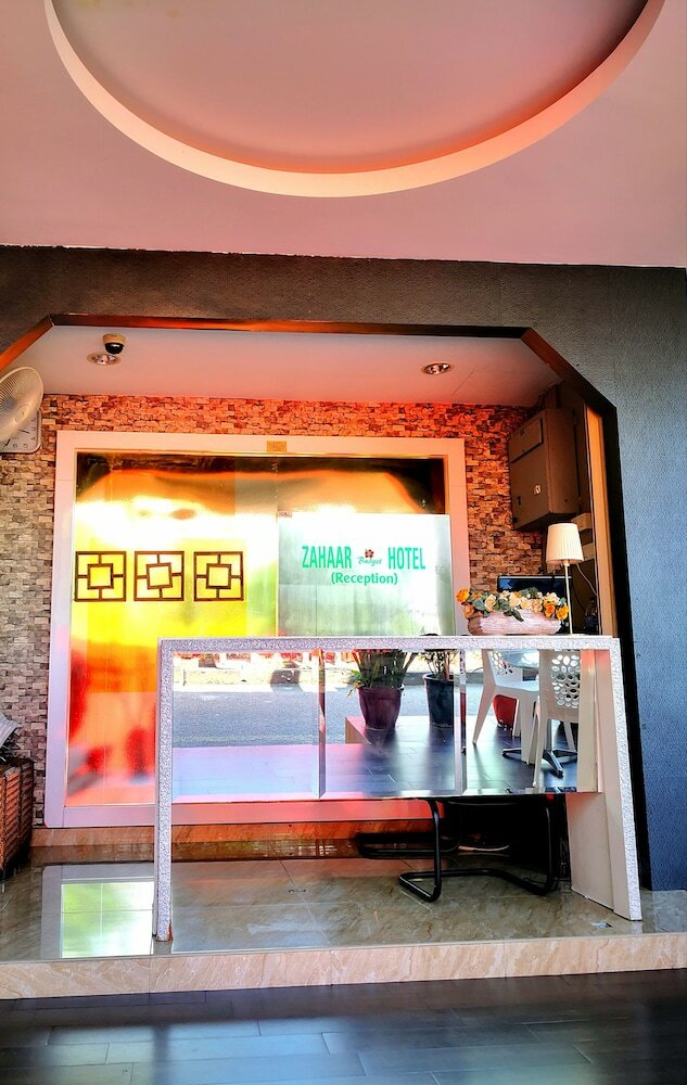 Zahaar New Wing Hotel