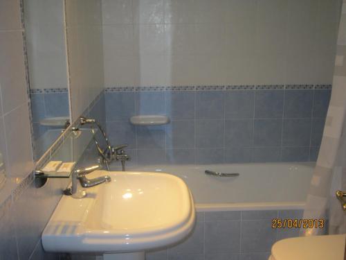 Apartamentos Puente La Molina