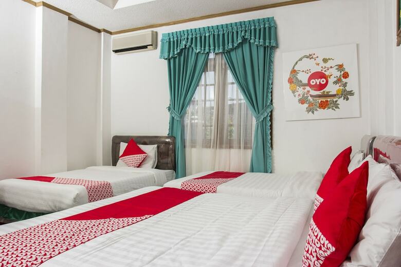 Oyo 392 Hotel Mawar Saron