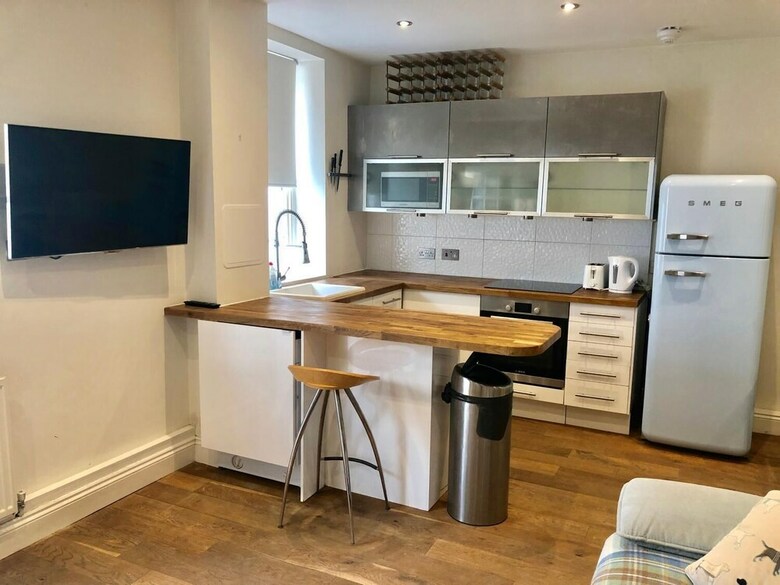Stylish Apartment In Victoria