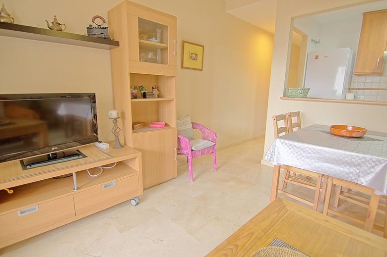 Apartamentos Htl10 - Marina
